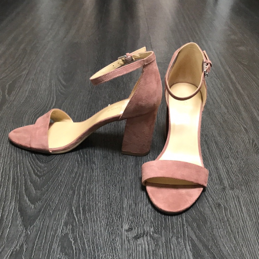 Marc Fisher size 8 dusty rose heels